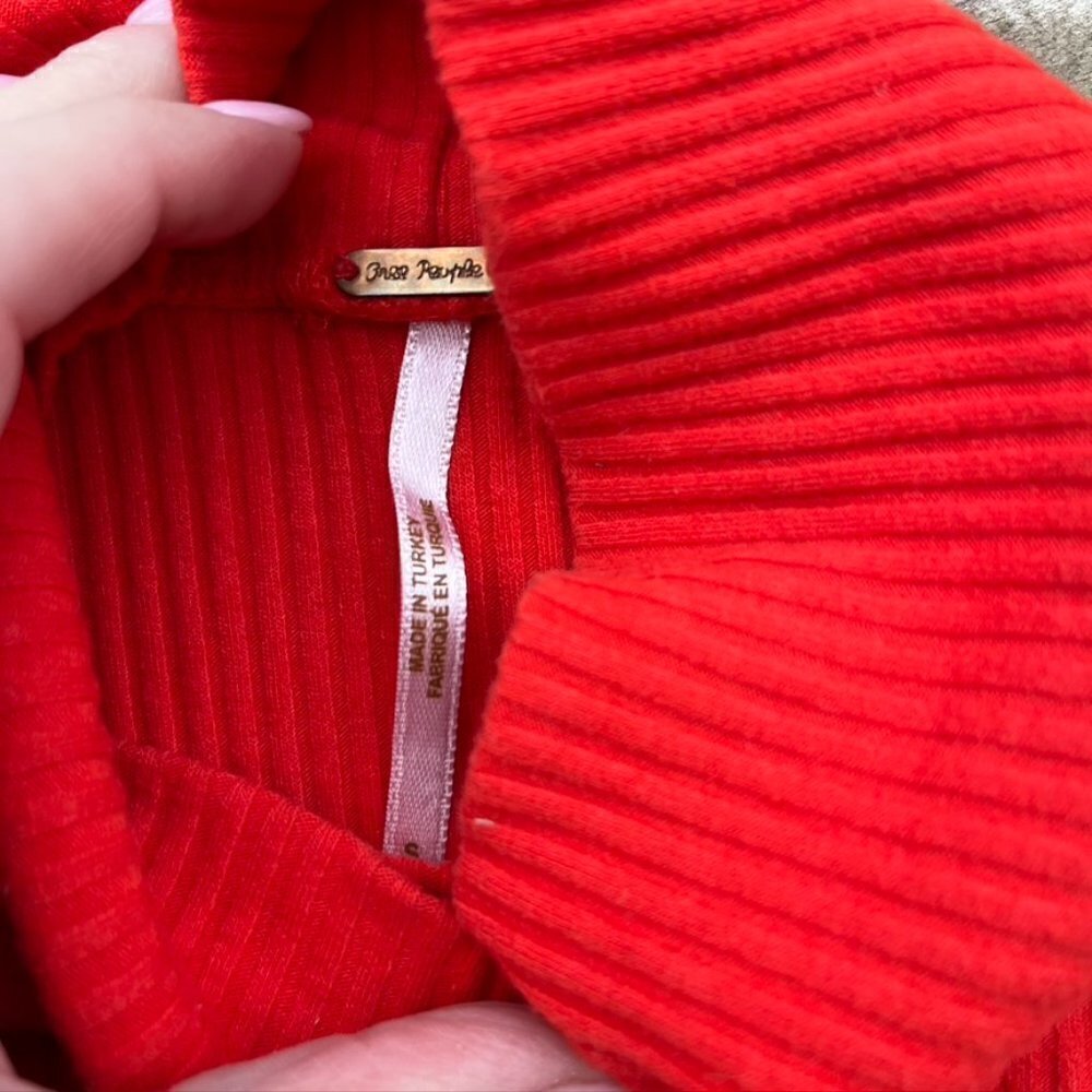 Free People Orange Ribbed Turtleneck Cropped Balloon Sweater Small - Picture 8 of 9